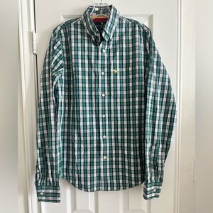 Abercrombie & Fitch Men's Green Plaid Muscle Fit Long Sleeve Shirt, Medium